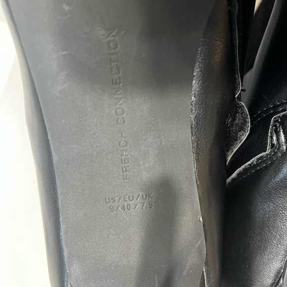 French Connection Sleek Black Ankle Booties Sz9 - Picture 10 of 10